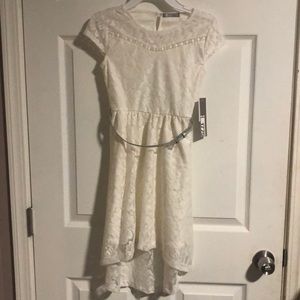 1775 girls white lace dress with belt medium 10/12